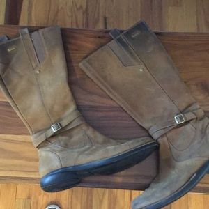 Merrell waterproof boots size 8.5